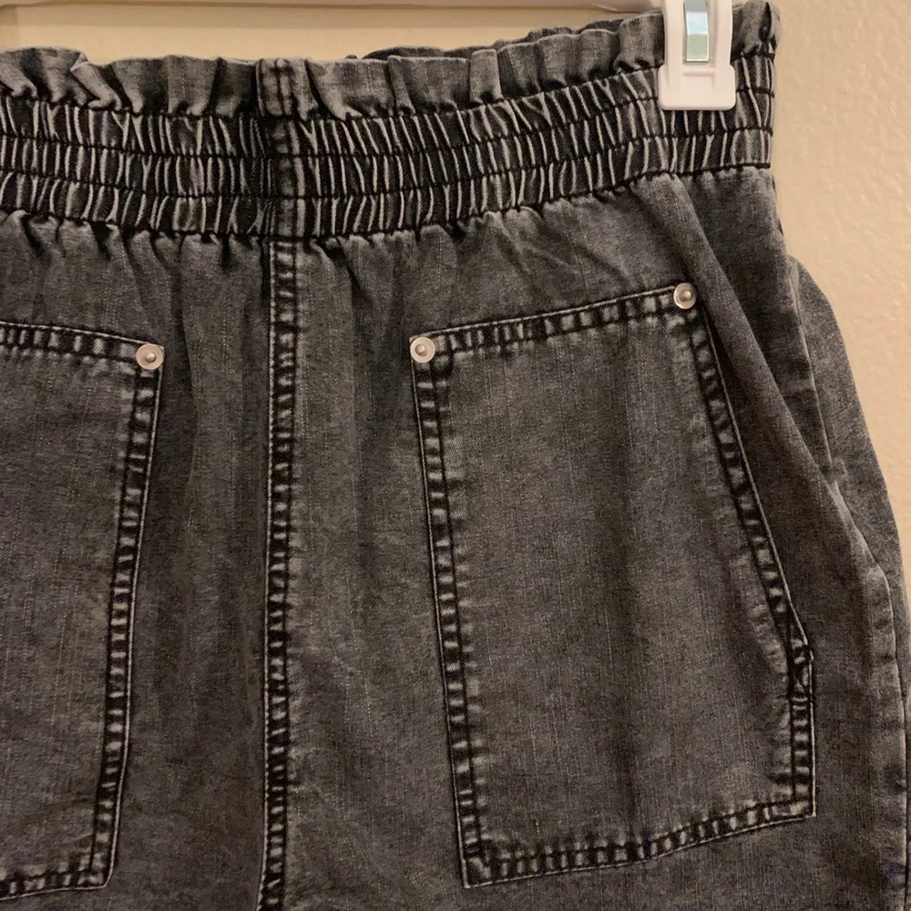 Brand new Vici Dolls Shorts - Picture 3 of 5